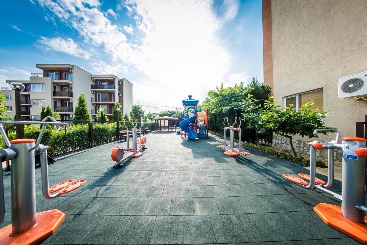 Holiday Fort Golf Club - Premium Apartments Сонячний Берег Екстер'єр фото