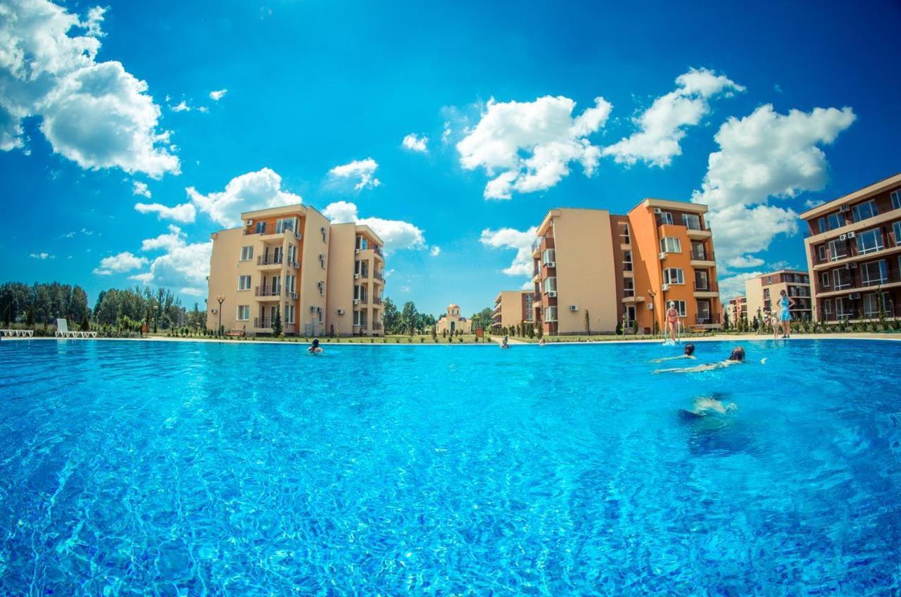 Holiday Fort Golf Club - Premium Apartments Сонячний Берег Екстер'єр фото