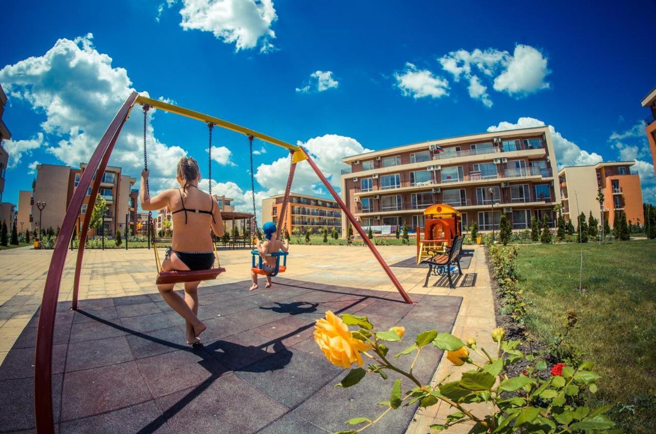 Holiday Fort Golf Club - Premium Apartments Сонячний Берег Екстер'єр фото