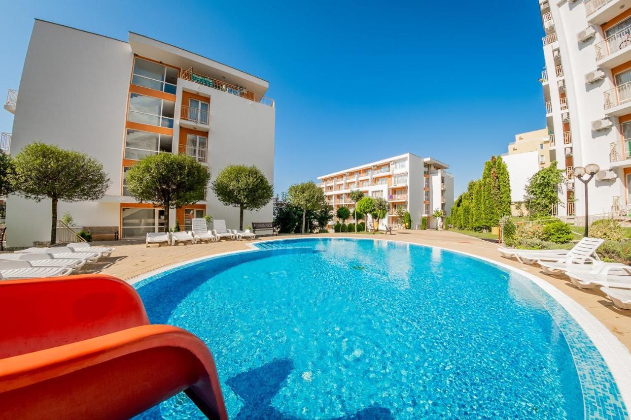 Holiday Fort Golf Club - Premium Apartments Сонячний Берег Екстер'єр фото