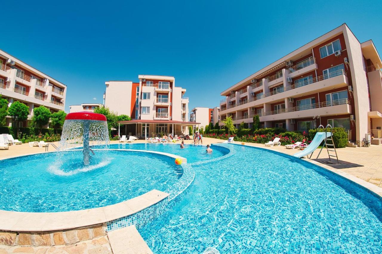 Holiday Fort Golf Club - Premium Apartments Сонячний Берег Екстер'єр фото