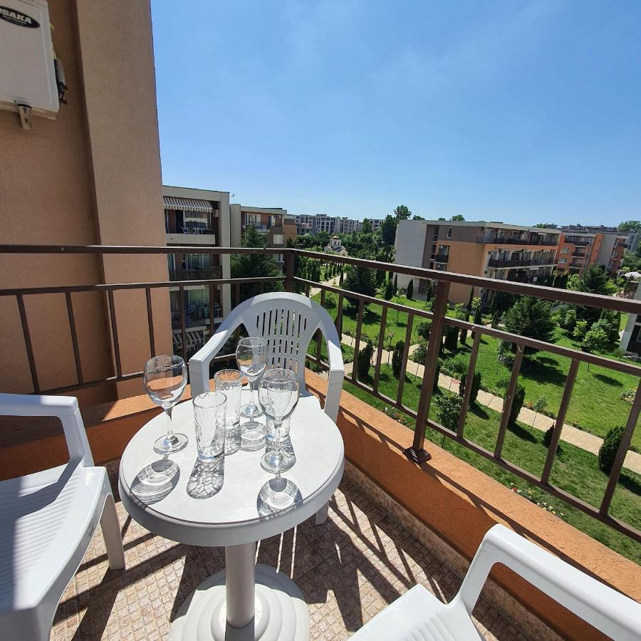 Holiday Fort Golf Club - Premium Apartments Сонячний Берег Екстер'єр фото