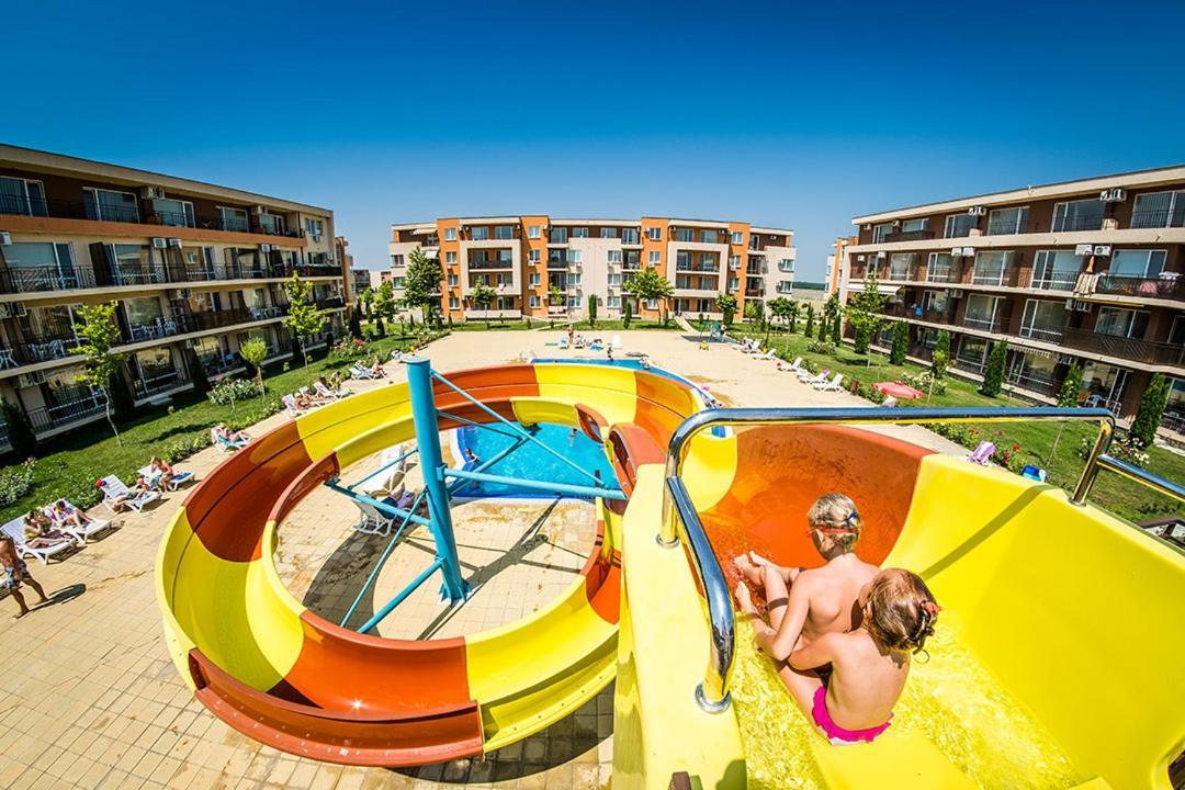 Holiday Fort Golf Club - Premium Apartments Сонячний Берег Екстер'єр фото